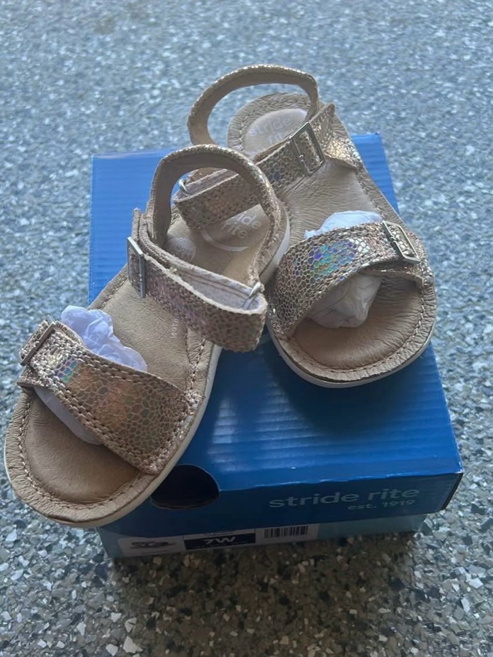 Stride Rite Girls' Rose Gold Glitter Sandals